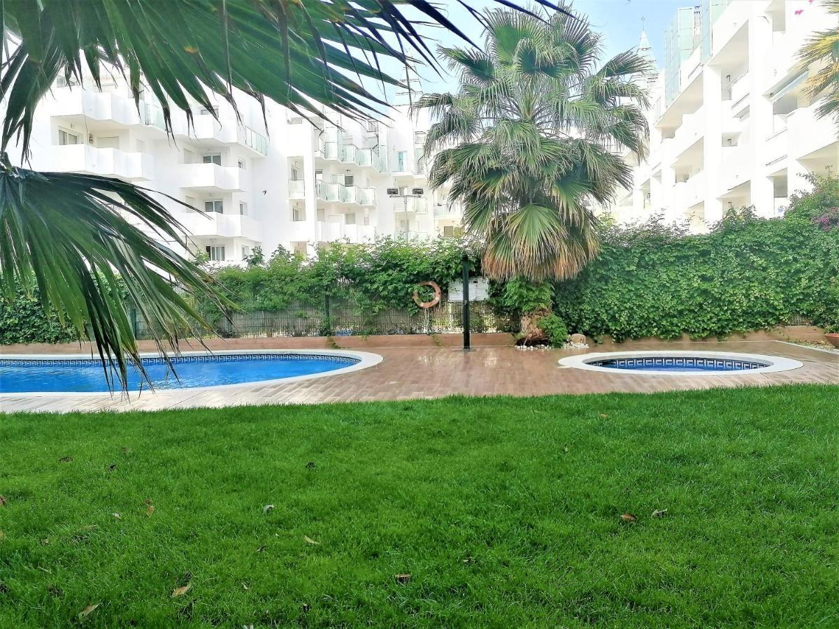 Global Immo 3330 Royal Marina I Tramuntana 4-10 Daire Roses Dış mekan fotoğraf
